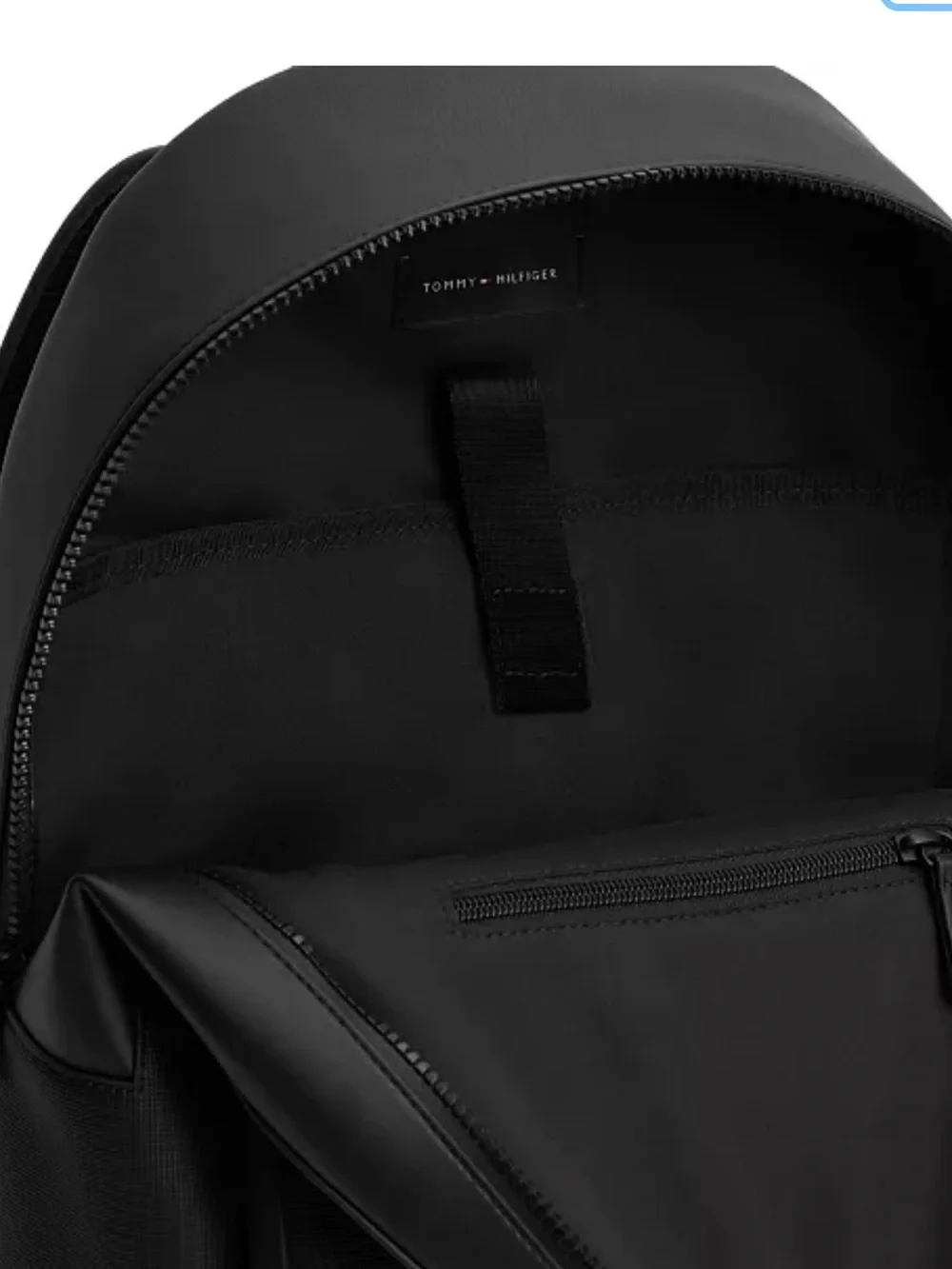 NEW Tommy Hilfiger Foundation Backpack Black